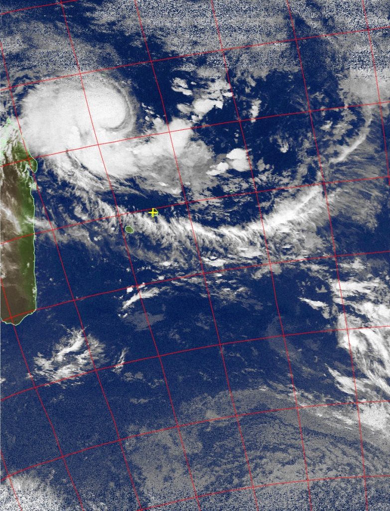 Moderate Tropical Storm Enawo, Noaa 19 IR 04 Mar 2017 02:44