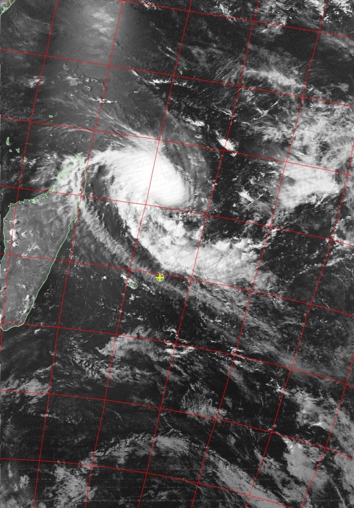 Moderate Tropical Storm Enawo, Noaa 19 VIS 04 Mar 2017 15:17