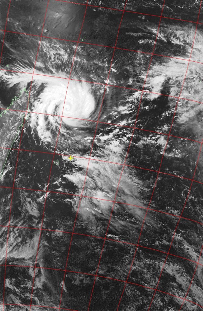 Tropical Cyclone Enawo, Noaa 19 VIS 05 Mar 2017 15:06