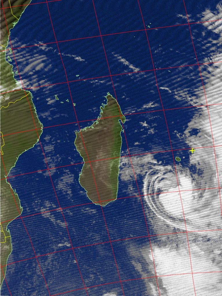 Moderate tropical storm Daya, Noaa 15 IR 11 Feb 2016 06:12