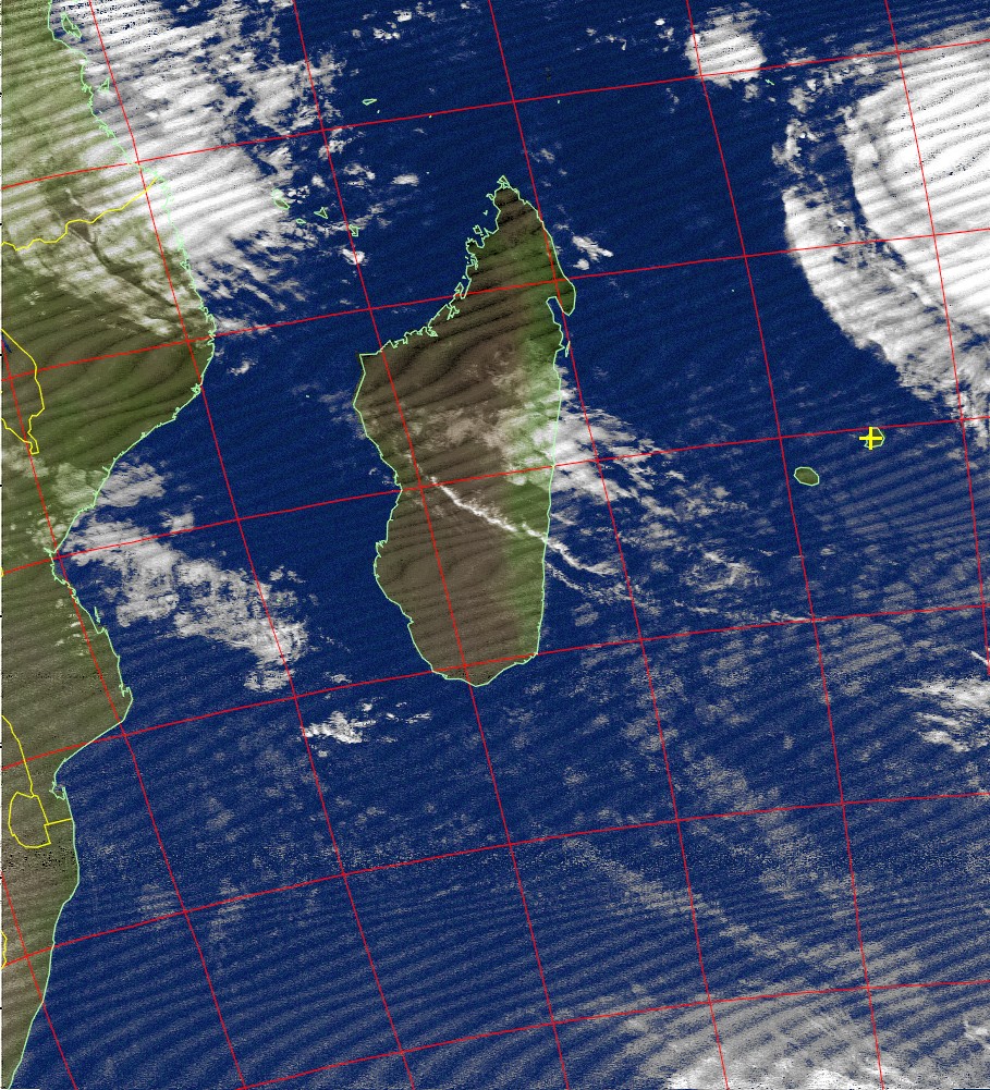 Tropical cyclone Fantala, Noaa 15 IR 15 Apr 2016 06:18