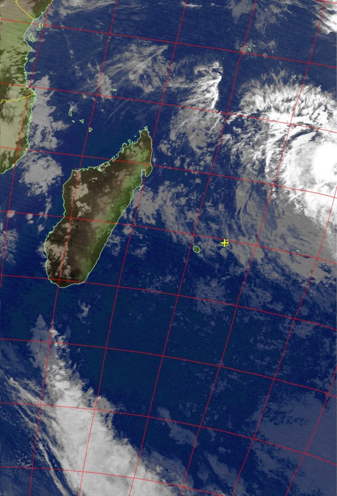 Moderate tropical storm Abela, Noaa 15 IR 17 Jul 2016 18:26