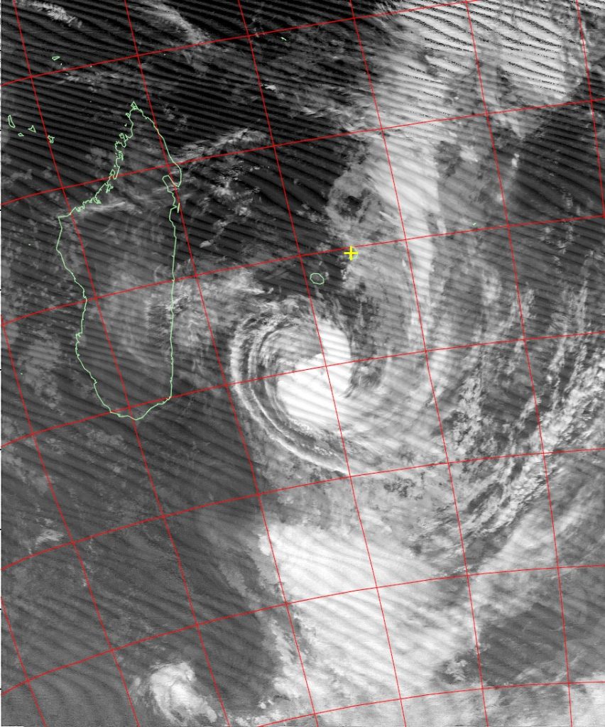 Moderate tropical storm Daya, Noaa 18 IR 11 Feb 2016 05:40