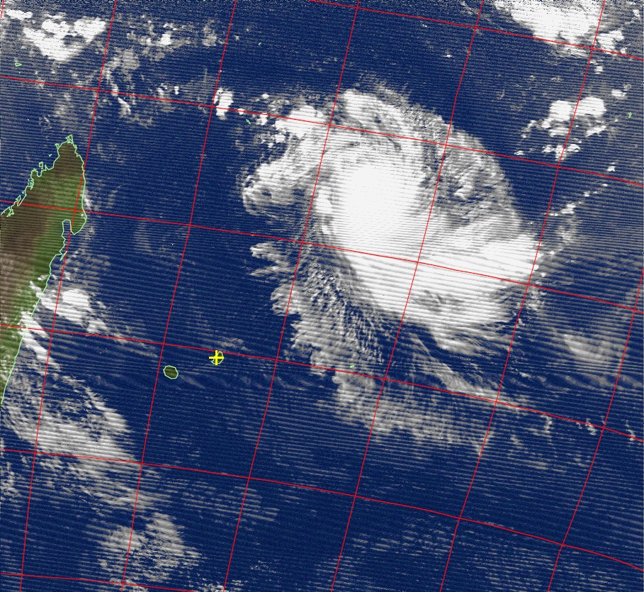 Tropical cyclone Fantala, Noaa 18 IR 14 Apr 2016 17:49