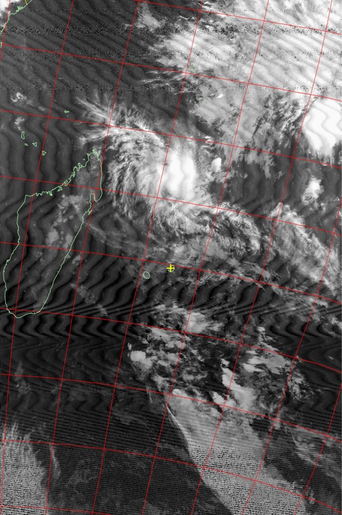 Severe tropical cyclone Fantala, Noaa 18 IR 21 Apr 2016 18:09