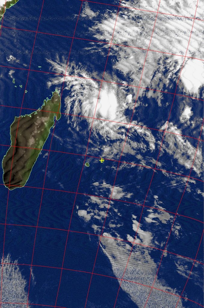 Severe tropical cyclone Fantala, Noaa 18 IR 21 Apr 2016 18:09