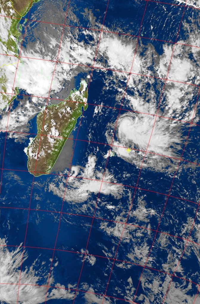 Moderate tropical storm Carlos, Noaa 19 VIS 04 Feb 2017 15:36