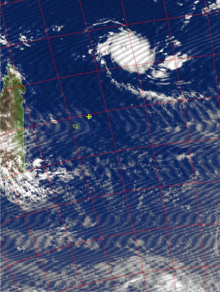 Tropical cyclone Fantala, Noaa 19 IR 14 Apr 2016 02:14