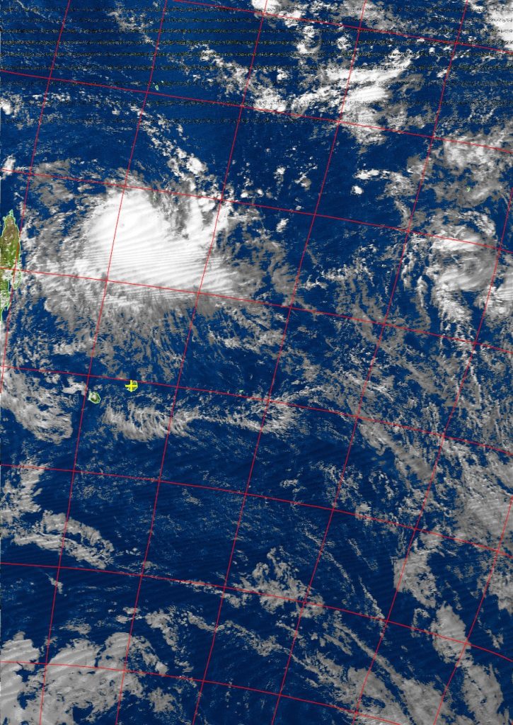 Intense tropical cyclone Fantala, Noaa 19 VIS 16 Apr 2016 14:25