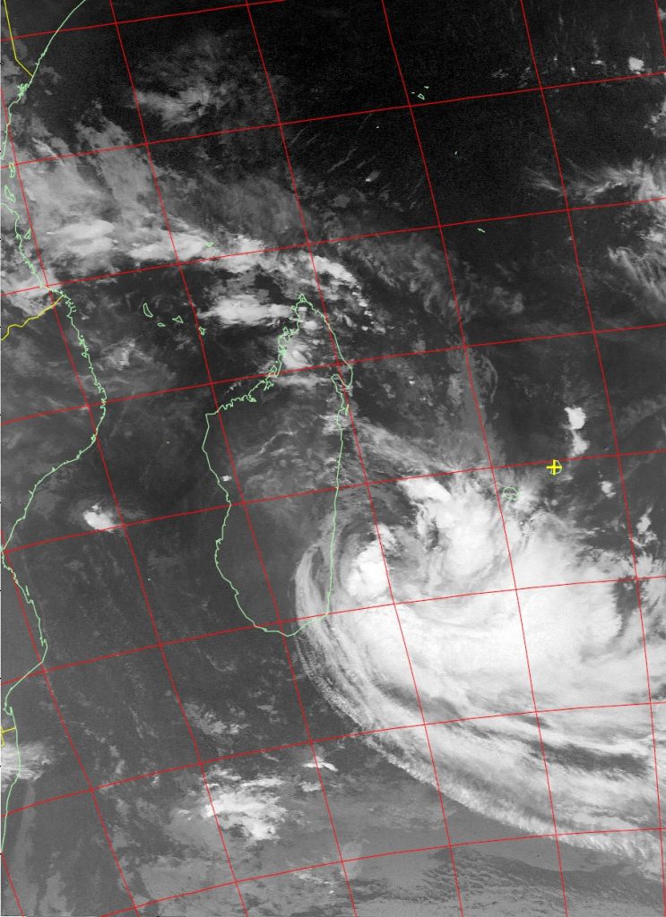 Moderate Tropical Storm Eliakim, Noaa 15 IR 19 Mar 2018 06:58
