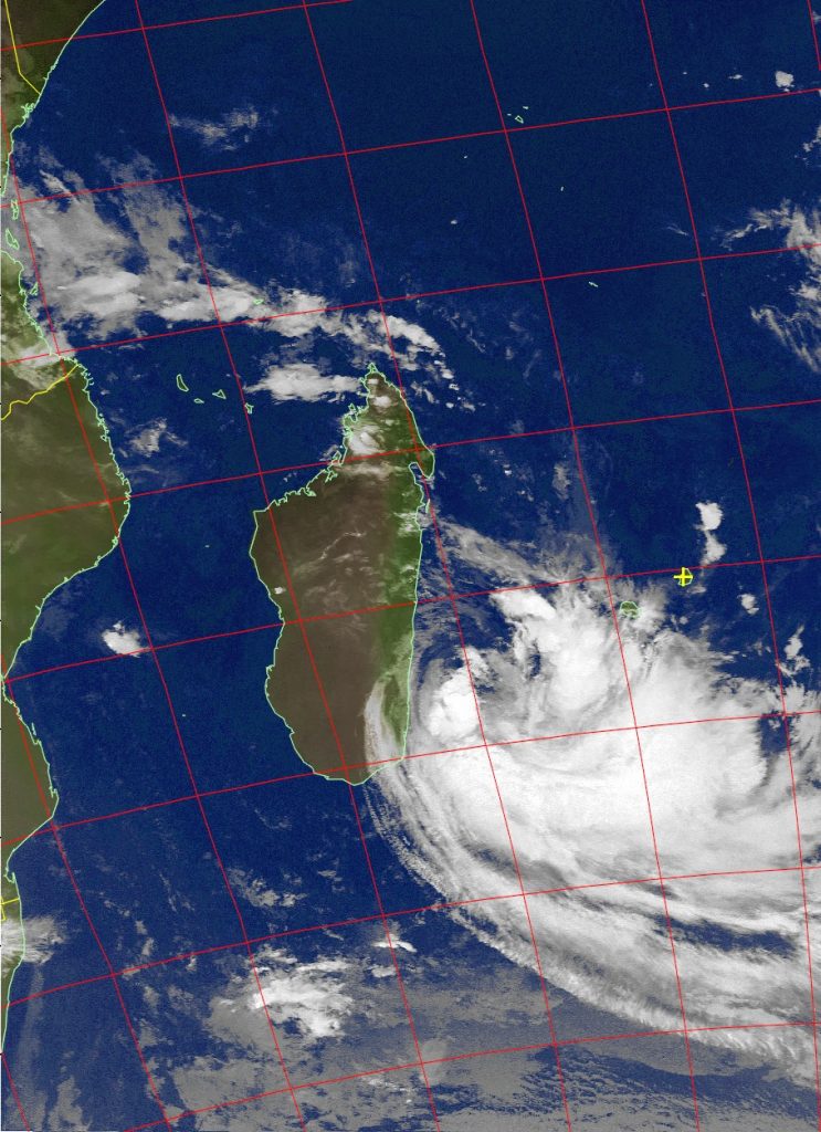 Moderate Tropical Storm Eliakim, Noaa 15 IR 19 Mar 2018 06:58