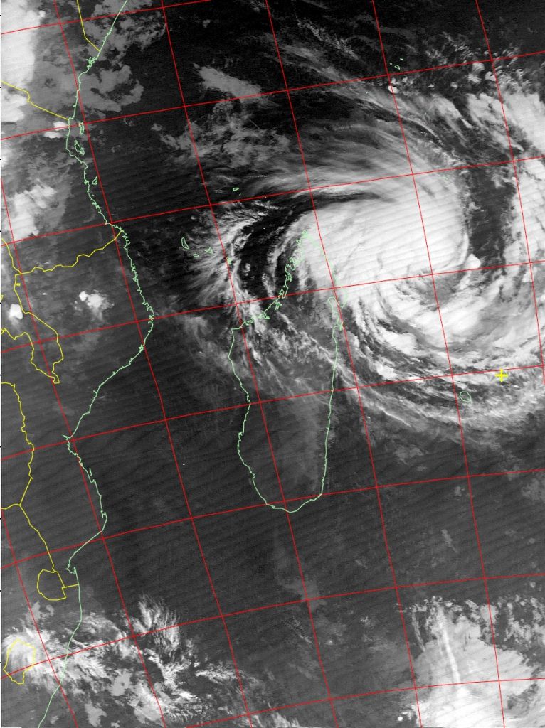 Tropical Depression, Noaa 19 IR 15 Mar 2018 04:28