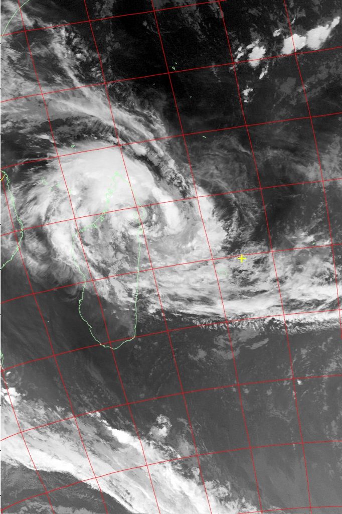 Depression Overland Eliakim, Noaa 19 IR 17 Mar 2018 04:05