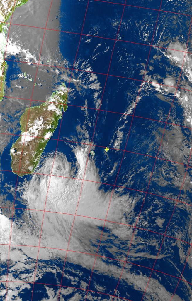 Moderate Tropical Storm Eliakim, Noaa 19 VIS 19 Mar 2018 16:15