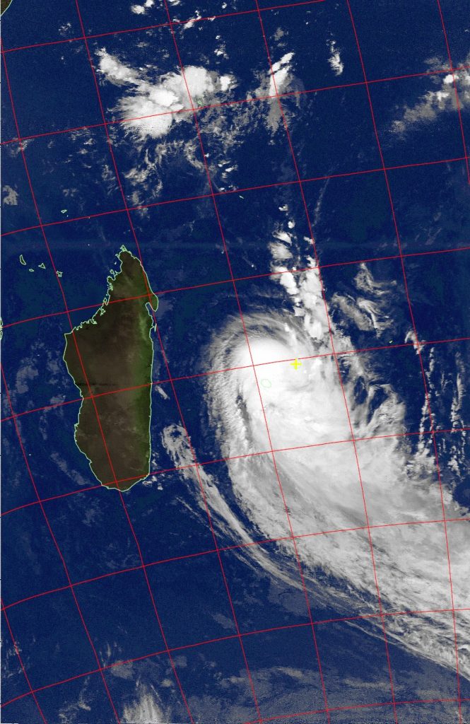 Severe Tropical Storm Fakir, Noaa 18 IR 24 Apr 2018 07:50