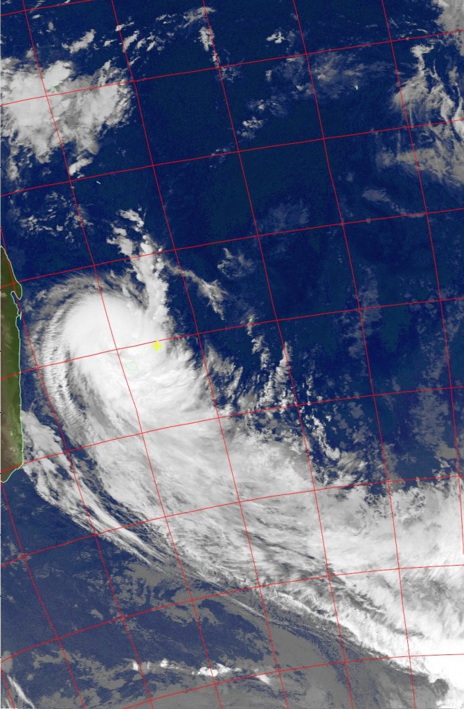 Severe Tropical Storm Fakir, Noaa 19 IR 24 Apr 2018 03:28